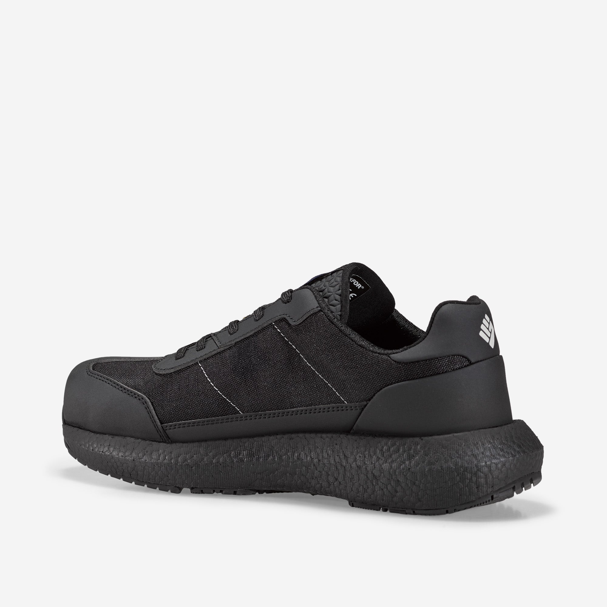 ZERO ALL BLACK